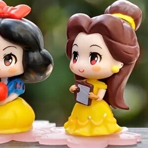 🌟Pick Any 2/$14 Sale Belle Figurine
